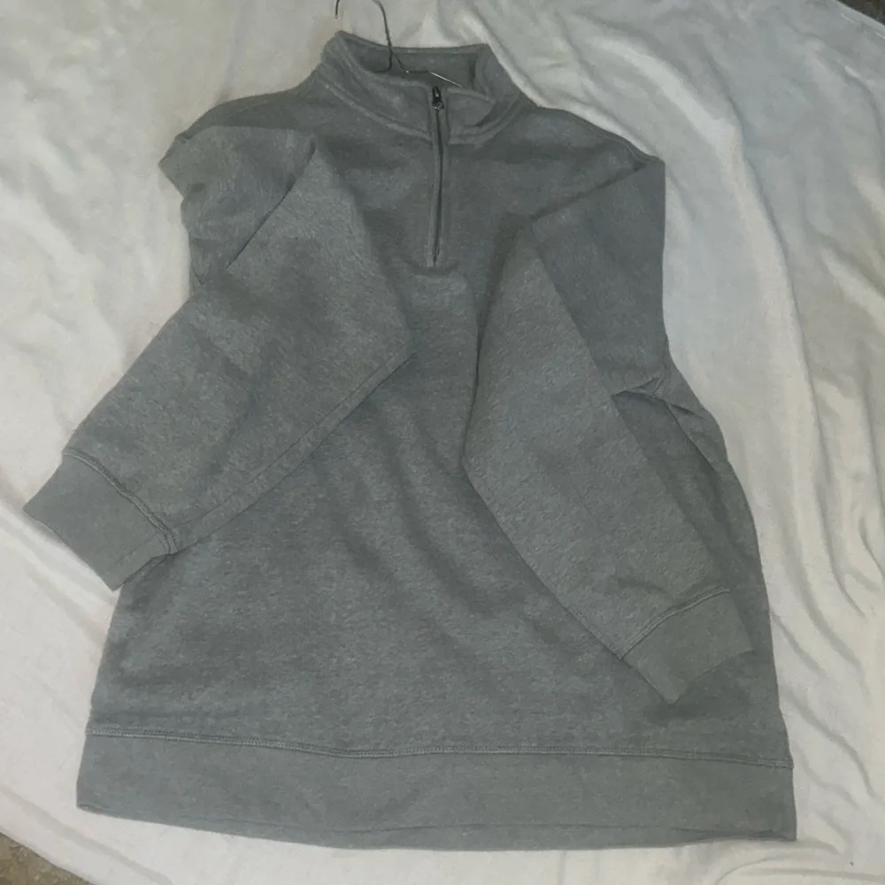 Gently used men’s sweater John ashford size M - Picture 1 of 3